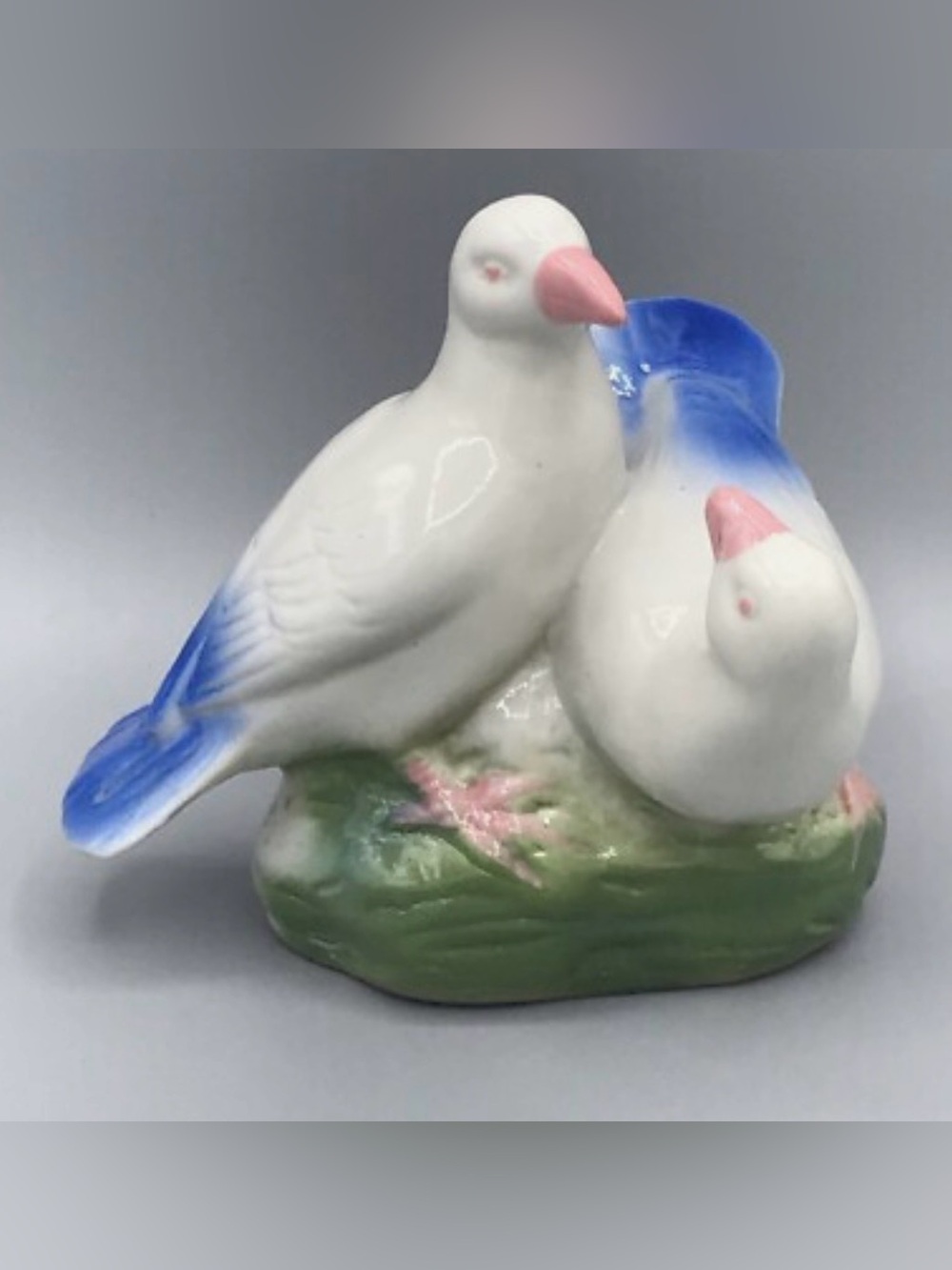 Vintage Porcelain Love Birds Figurine - White & Blue with Pink Beaks - Picture 1 of 5